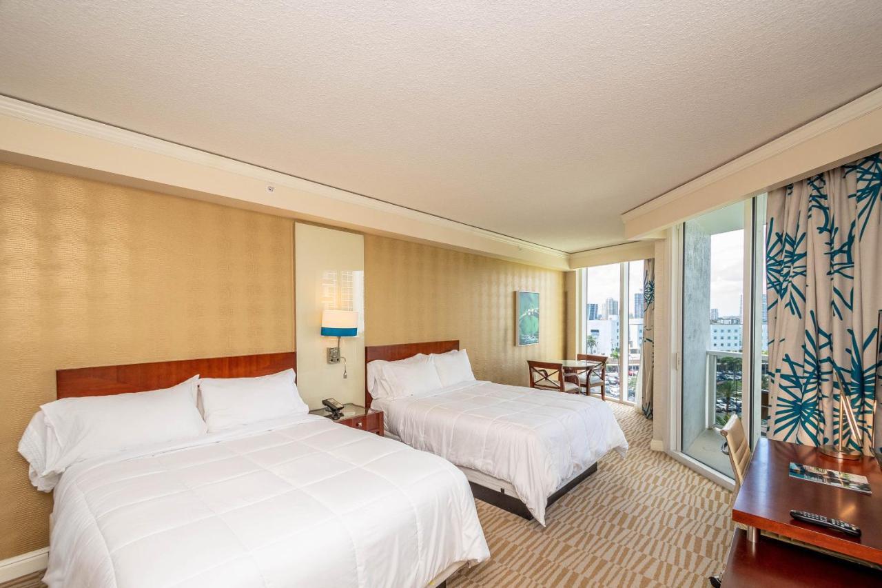 Trump Intl 2 Bedroom Apartment 1600 Sqf Ocean And Bay View Sunny Isles Beach Exteriér fotografie